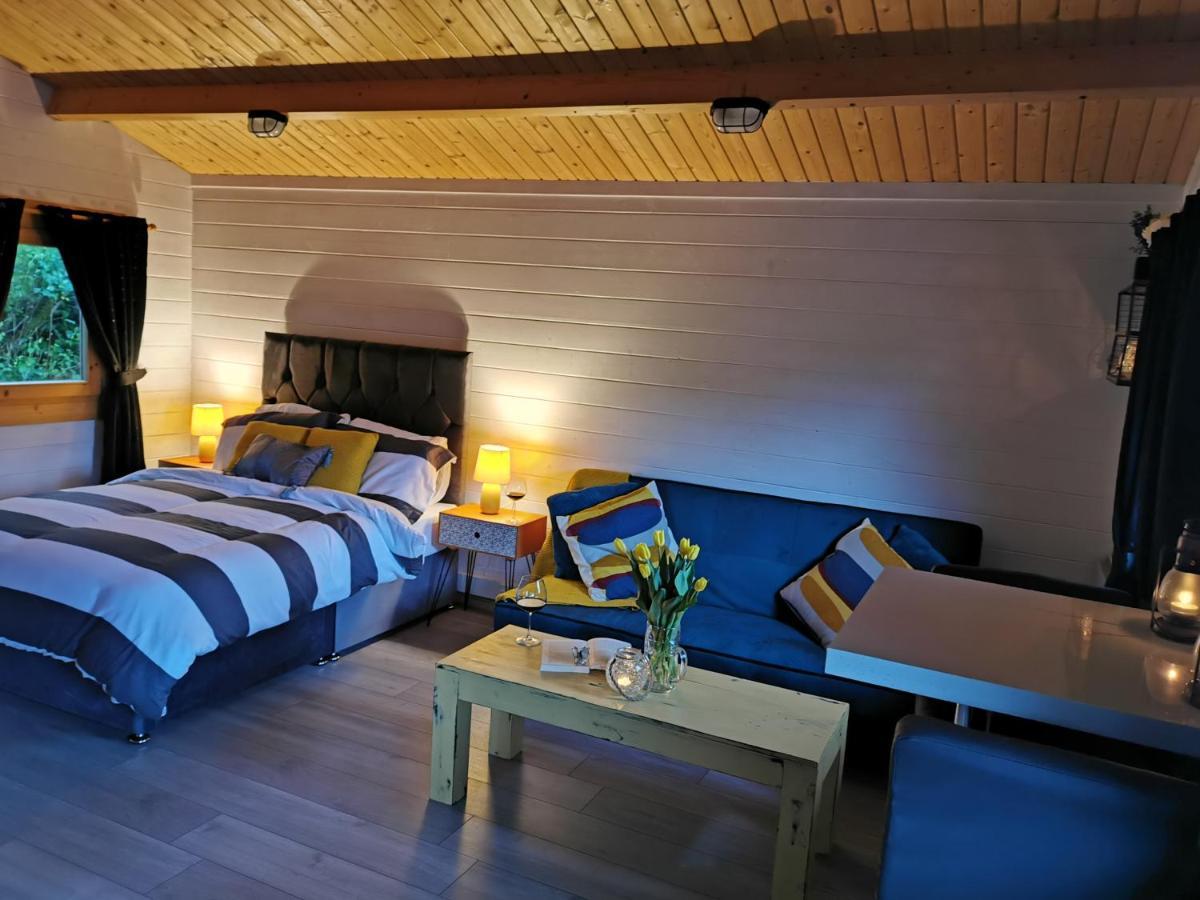 Westport Country Chalets Экстерьер фото